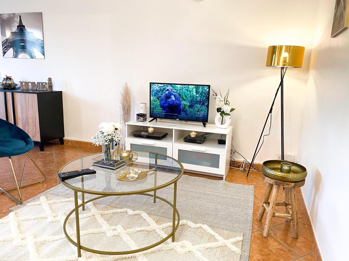 Luxueux Appartement Evry Centre - Parking - Rer A 10 Min Courcouronnes Luaran gambar