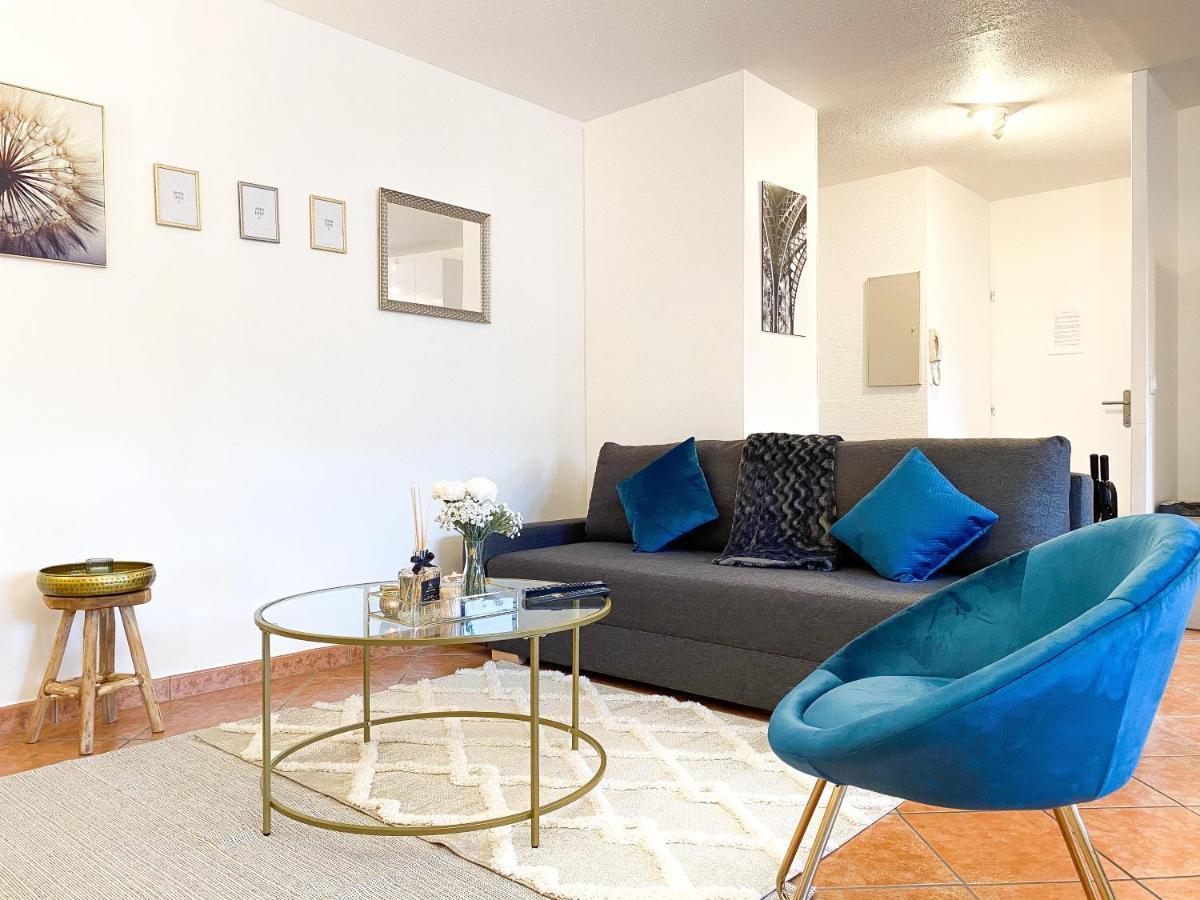Luxueux Appartement Evry Centre - Parking - Rer A 10 Min Courcouronnes Luaran gambar