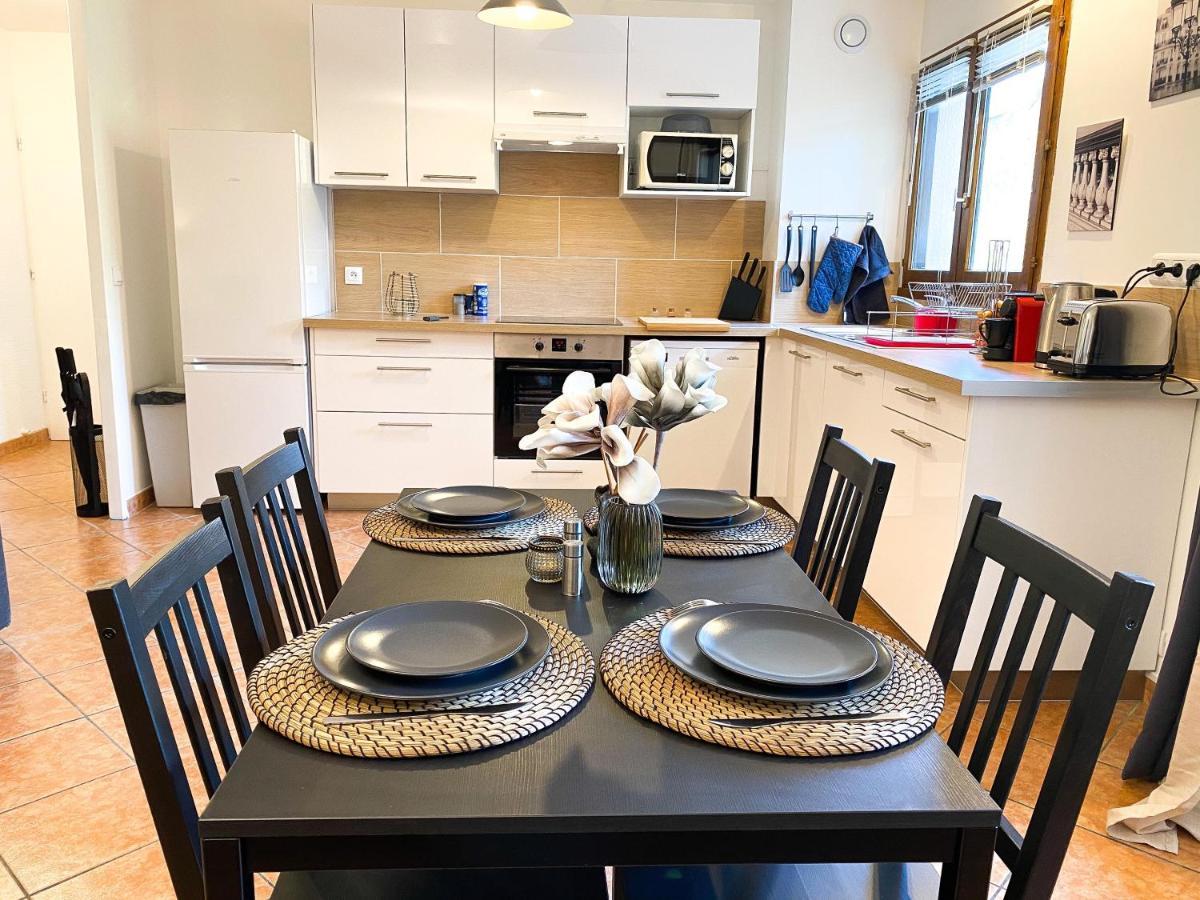 Luxueux Appartement Evry Centre - Parking - Rer A 10 Min Courcouronnes Luaran gambar